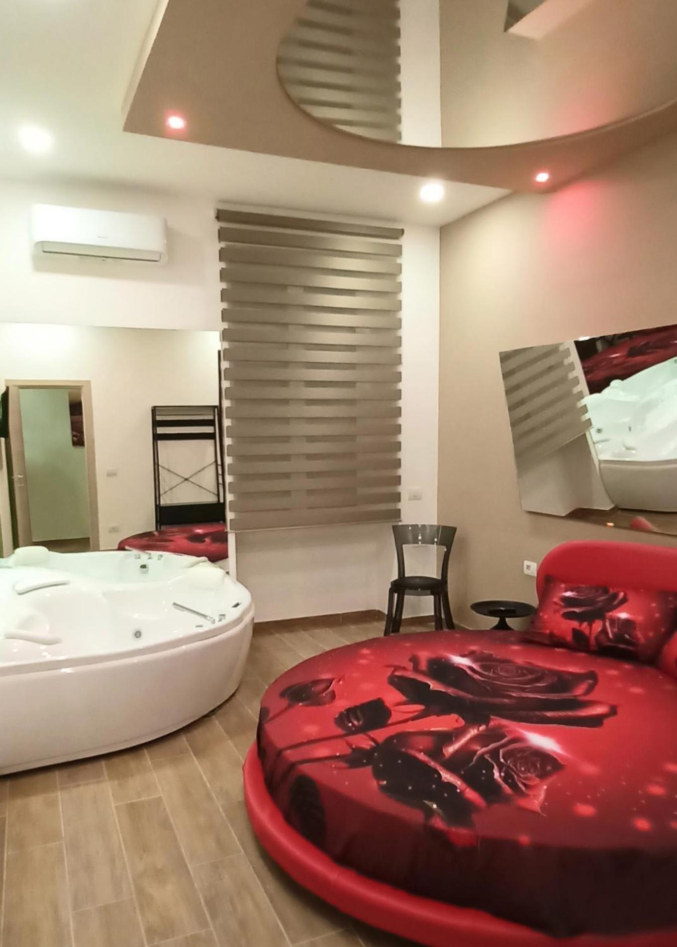 Luna Riflessa Apartment *